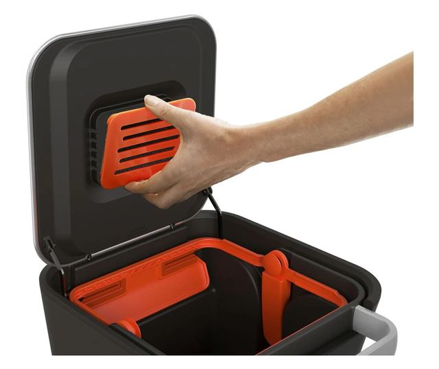 Pedálos szemetes, Joseph Joseph, Titan Slim, 20 liter, 1 rekesz, rozsdamentes acél