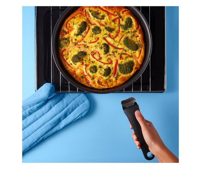 Tefal Ingenio Easy Cook & Clean serpenyőkészlet L1539053, 10 darabos, levehető fogantyúk, tapadásmentes bevonat, hőjelző, fekete