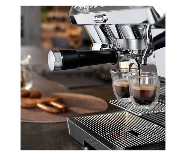 DeLonghi EC9885.M La Specialista Maestro eszpresszógép, 1450W, 19 bar, 2,5 l, 5 sebesség, 15 őrlési fokozat, Thermoblock, My Lat