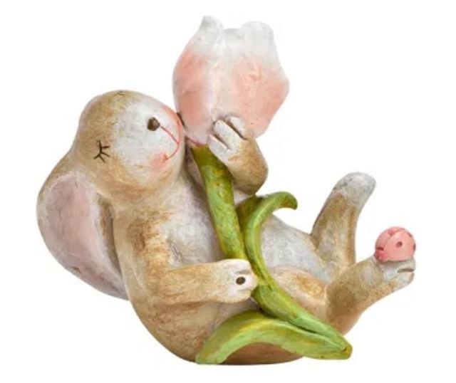 Figurina iepuras cu floare, 6x9x9 cm