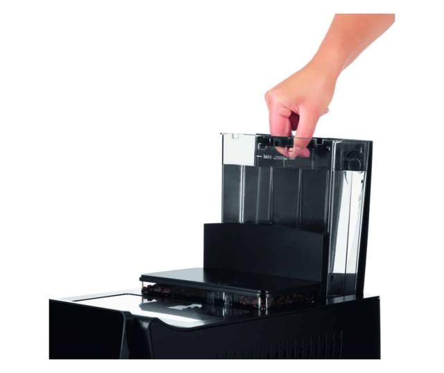 BEEM automata eszpresszógép, Profession, 2 literes víztartály, 14 program, 250g kávé kapacitás, 7" TFT LCD érintőképernyő, autom