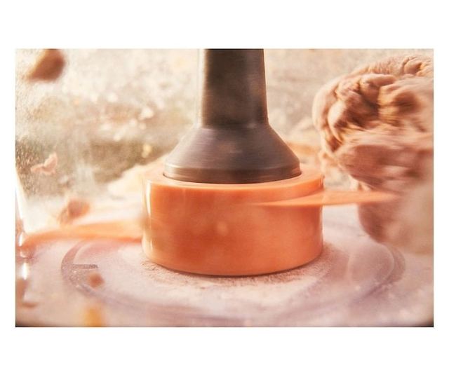 Philips HR7310/00 Daily Collection Élelmiszer-feldolgozó, 700 W, 2 sebesség + impulzus, 2,1 l-es tartály, emulgeáló szerszám, ro