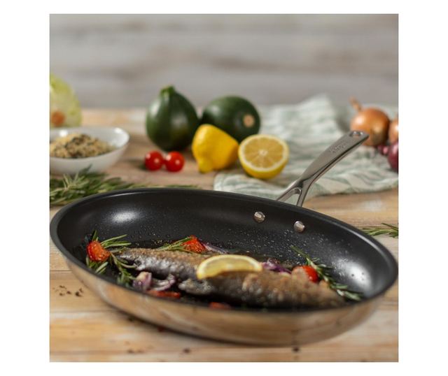 Kuhn Rikon serpenyő halakhoz, Allround, 36x25 cm, ideális egész halak és filék főzéséhez, rozsdamentes acél, 3 rétegű tapadásmen