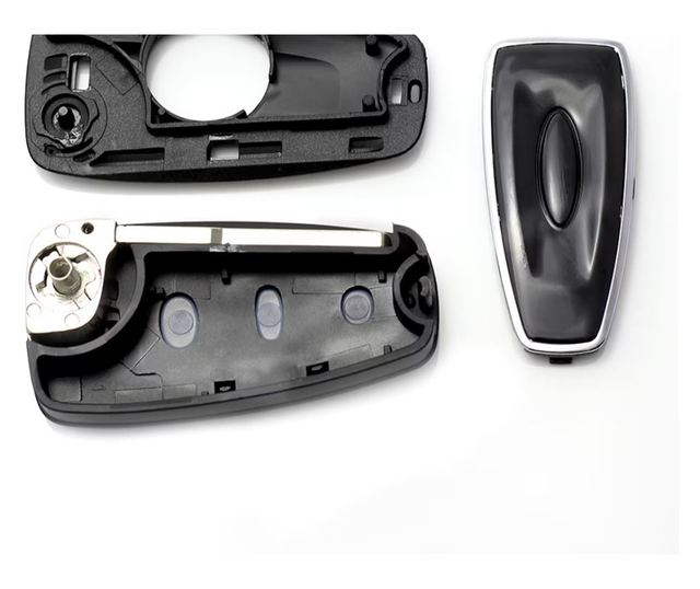 Ford kulcstartó, 3 gombos, kompatibilis Mondeo, Focus, S-Max, Galaxy, C-Max, Transit Connect, 2010-2018 modellekkel