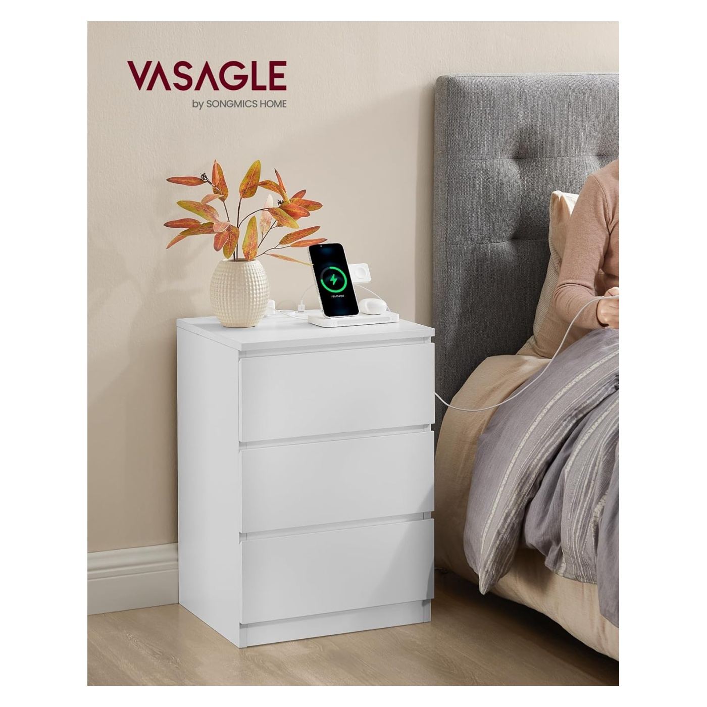 Нощно шкафче с 3 чекмеджета, ПДЧ, с 2 контакта и 2 USB порта, 40x35x59 см, бяло - 8
