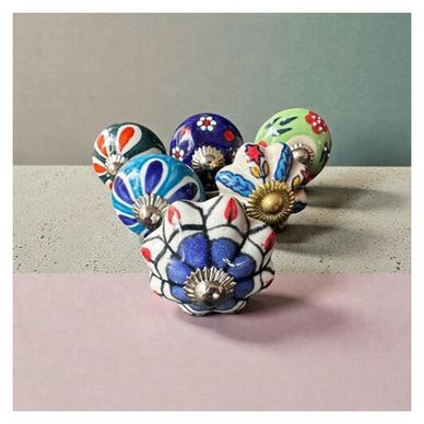 6 ks Ručně malovaná porcelánová sada úchytek na nábytek ve vintage stylu