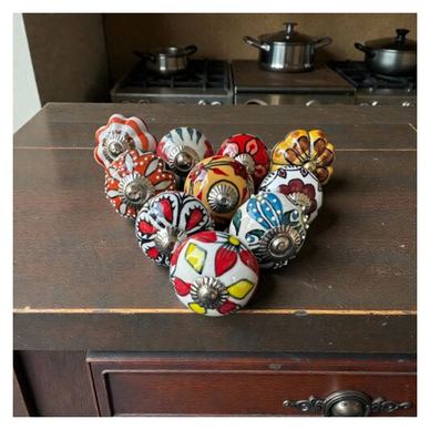 10dílná sada ručně malovaných porcelánových knoflíků ve vintage stylu
