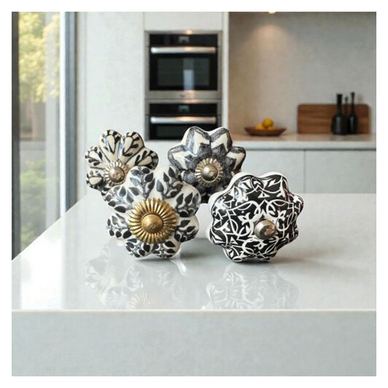 4dílná sada ručně malovaných porcelánových knoflíků na nábytek ve vintage stylu