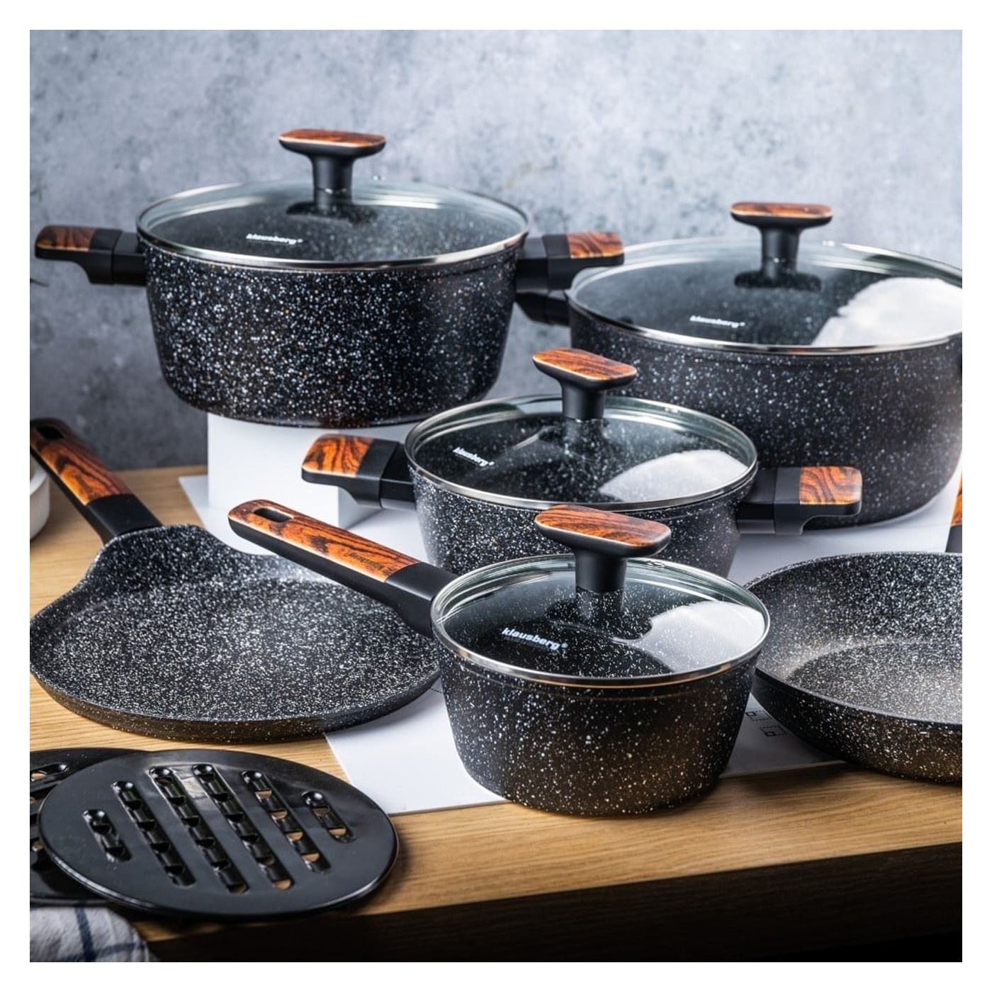 Set oale si tigai cu capace 16/20/24/28/24/24 CM Klausberg KB7831