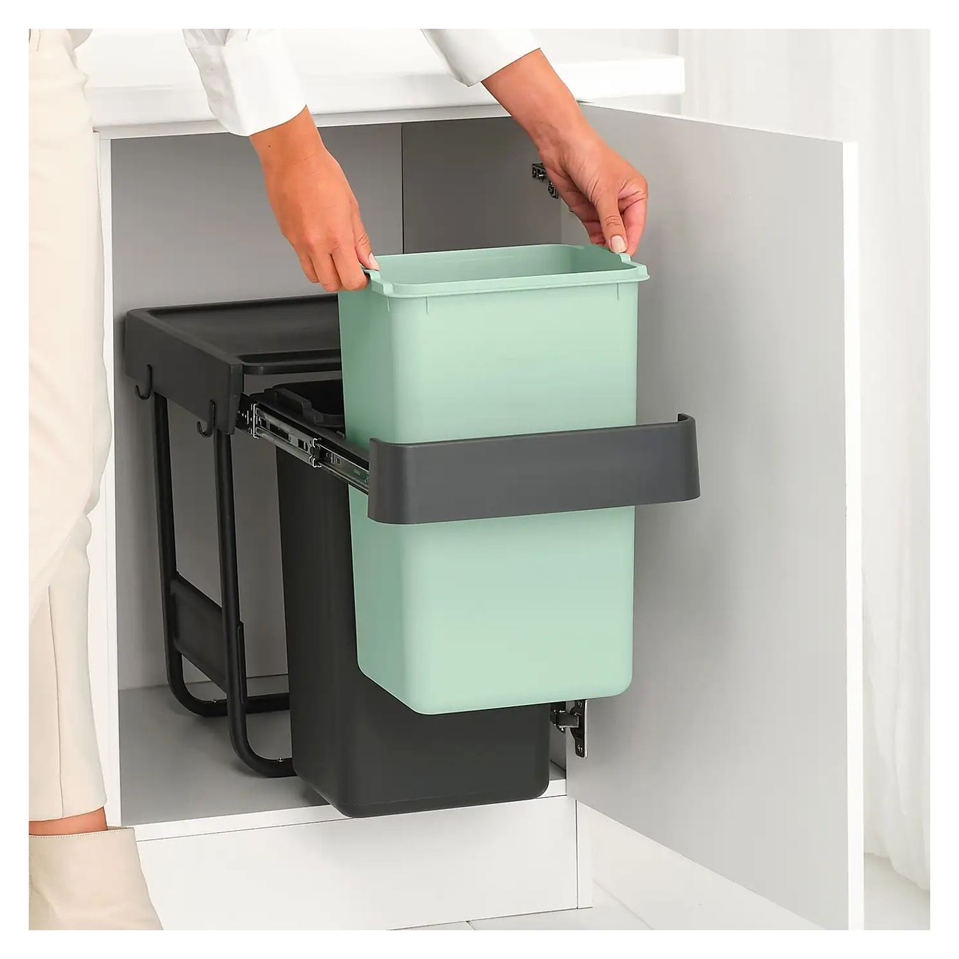 Вградена кошница за боклук, Brabantia, Sort&Go, 2x15 литра, сиво/пастелно зелено - 2