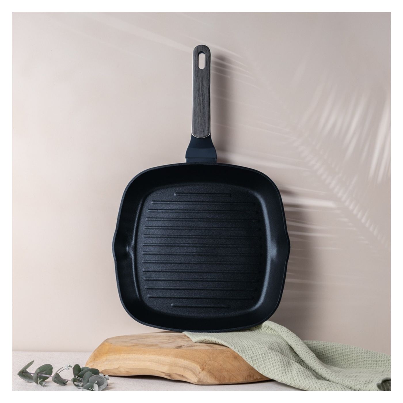 Berlinger Haus BH 8374 Grill serpenyő fedővel, Mélytengeri kollekció, Matt kék, Minden főzőlaphoz, beleértve az indukciósat is - 5