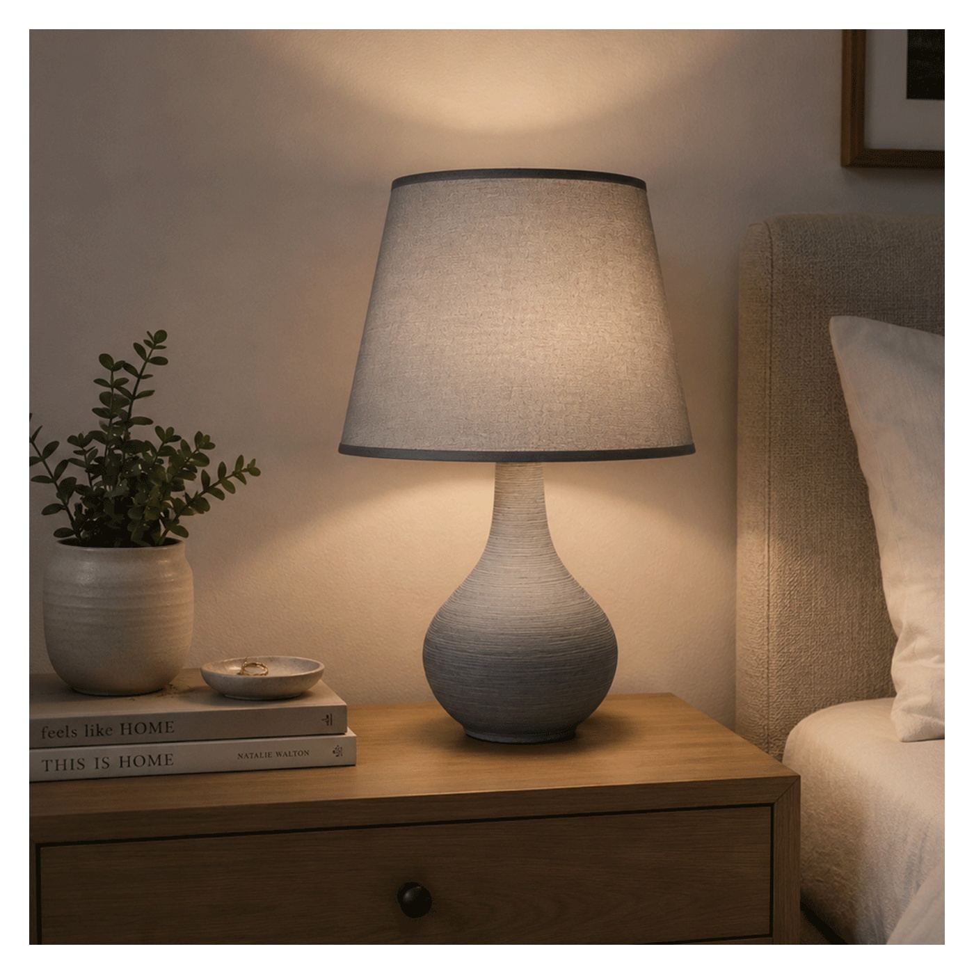 Készlet 2 Elegáns Dekoratív Kerámia Lámpa Hálószobához, 25x25x38 cm, Szövet Lámpabura és Kerámia Talp, 1m Kábel, E14 Foglalat, 2 - 4