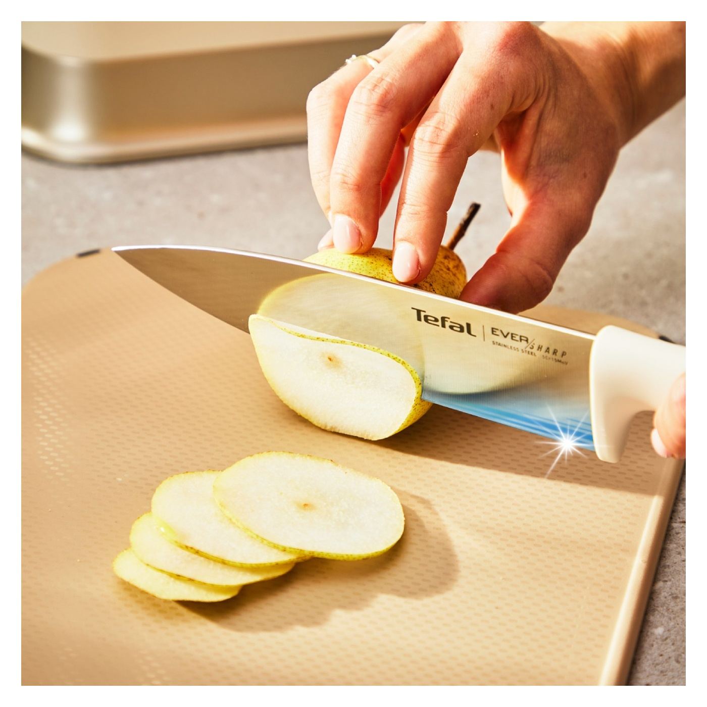 Tefal EverSharp Daily K3292S04 séf kés, 16,5 cm, rozsdamentes acél penge, beépített élezőrendszerrel, ergonomikus markolattal - 2
