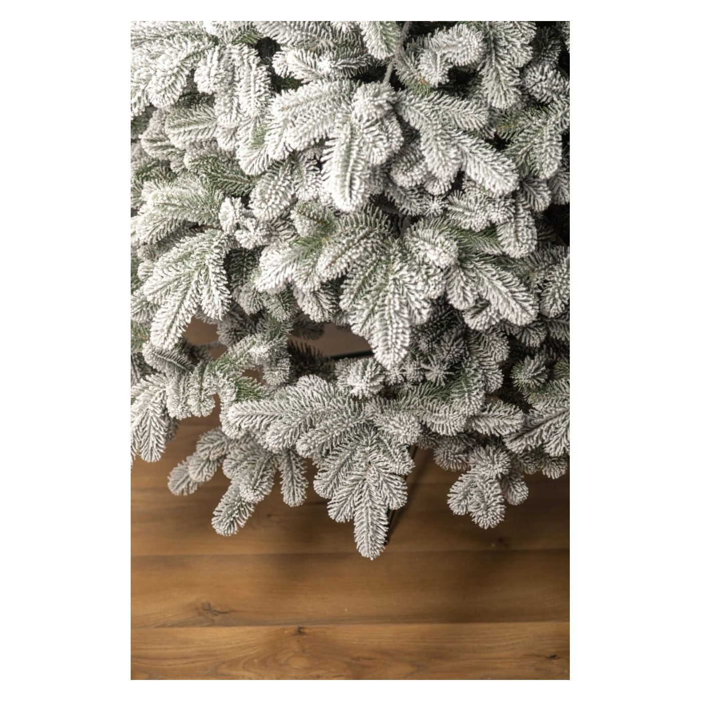Műfenyő Deluxe, Kovalivka Select Hóval Borított, Integrált 3D, 230cm - 21