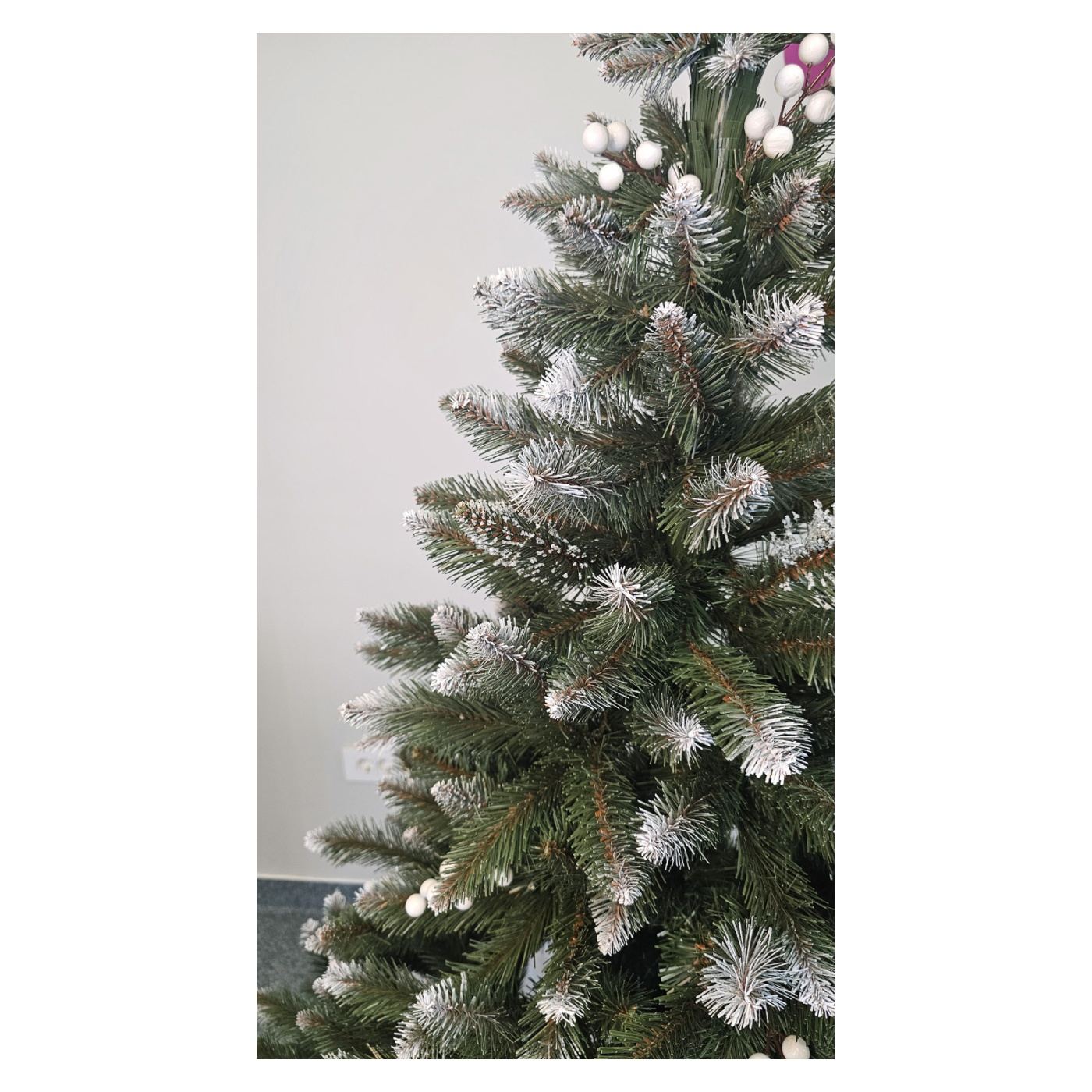 Műkarácsonyfa Brad Deluxe, WhiteBerry, 2D, 180cm - 16