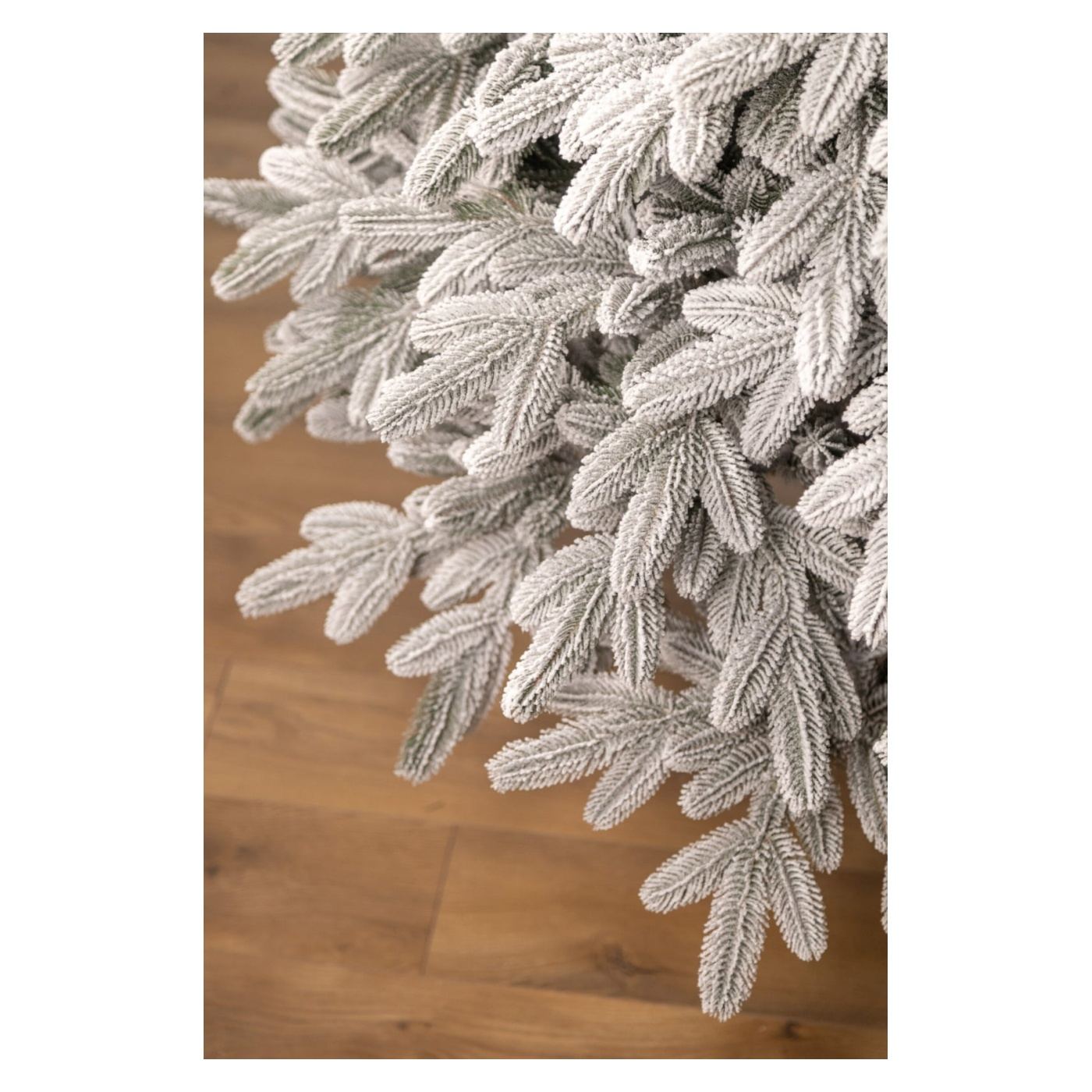 Műfenyő Deluxe, Lapland Select Snowy, Full 3D, 210cm - 24